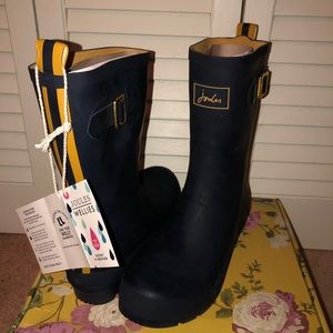 Joules rain boots. NWT!!!